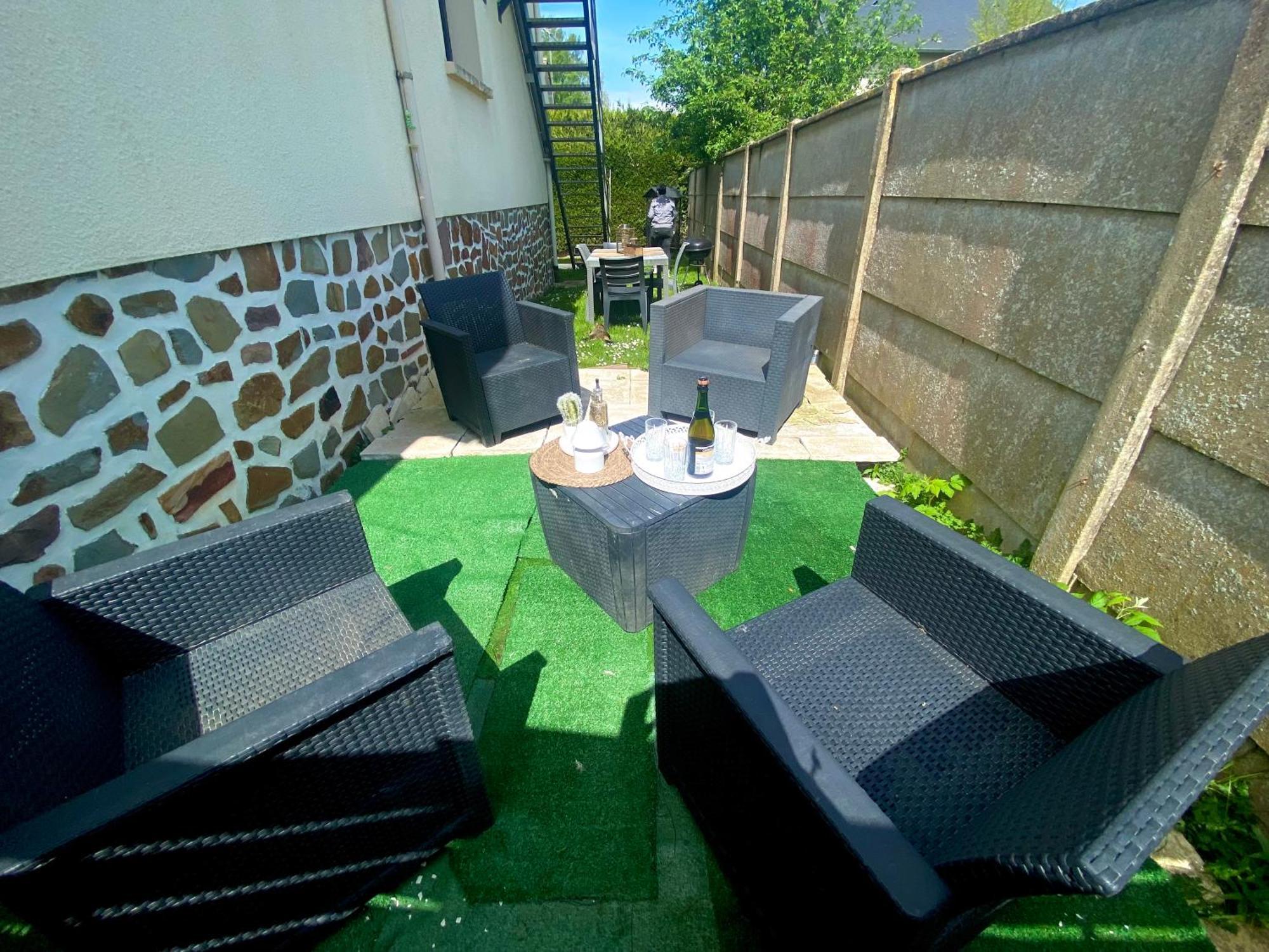 Une Ambiance Cosy Avec Jardin Privatif 나산드레스 외부 사진